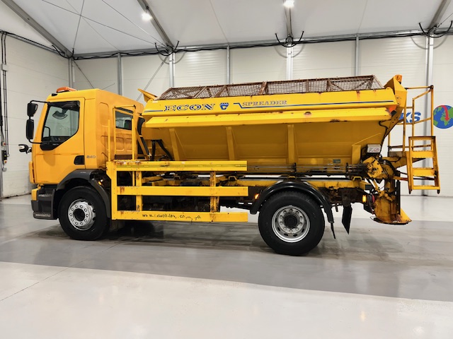 Volvo FE 240 4×2 Day Cab Gritter