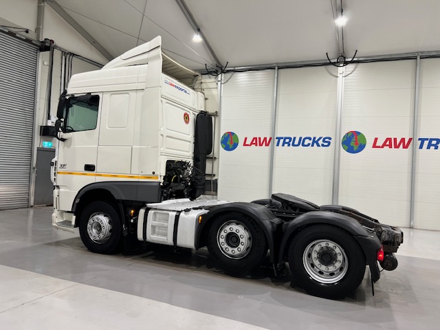DAF XF 460 6×2 Space Cab Tractor Unit