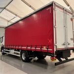 Mercedes Actros 1824 4×2 Sleeper Cab Curtainsider - thumbnail