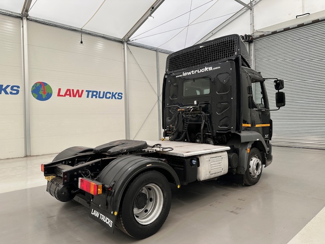 DAF LF 260 4×2 Rest Cab Tractor Unit