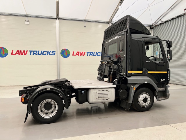 DAF LF 260 4×2 Rest Cab Tractor Unit