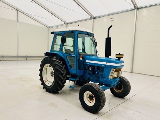 Ford 7610 Tractor