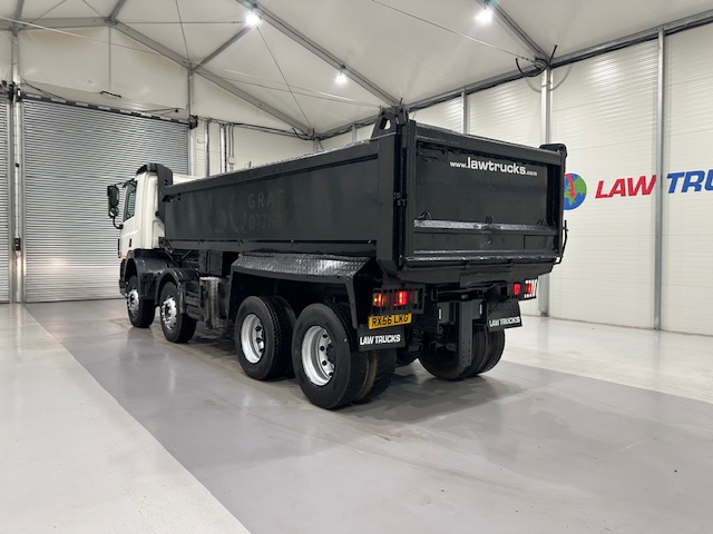 DAF CF85 360 8×4 Day Cab Steel Tipper
