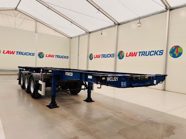 Montracon Tri Axle Sliding Skeletal Trailer BPW