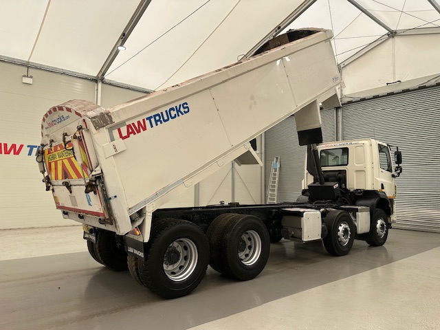 DAF CF 370 8×4 Day Cab Tipper