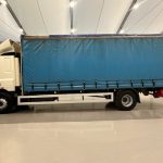 DAF CF65 220 Sleeper Cab Curtainsider Manual - thumbnail