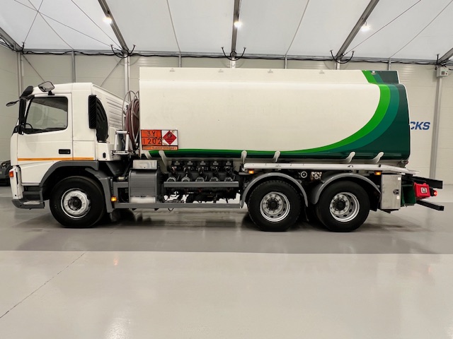 Volvo FM9 300 19000 Litre Fuel Tanker