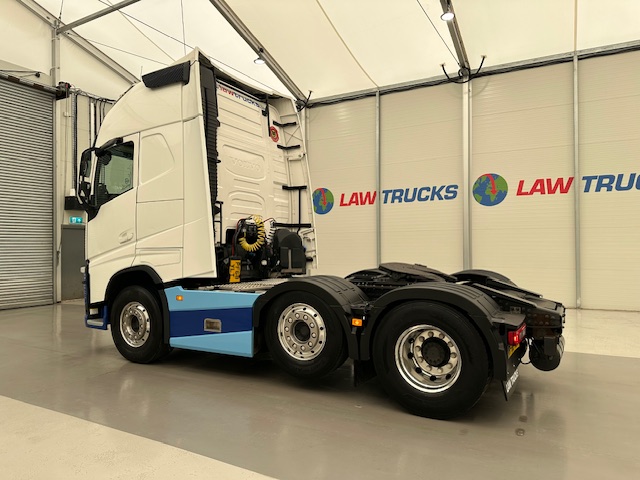 Volvo FH 500 GTXL 6×2 Midlift Tractor Unit