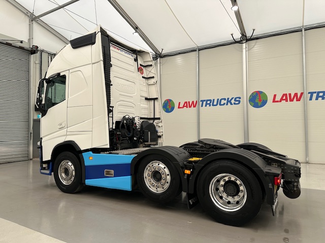 Volvo FH 500 GTXL 6×2 Midlift Tractor Unit