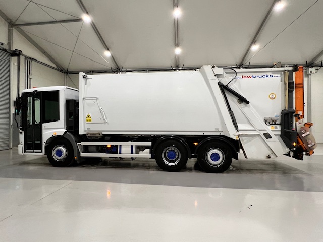 Mercedes Econic 2630 6×2 Refuse Bin Lorry