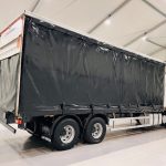 Volvo FM9 260 10 Tyre Sleeper Cab Curtainsider - thumbnail