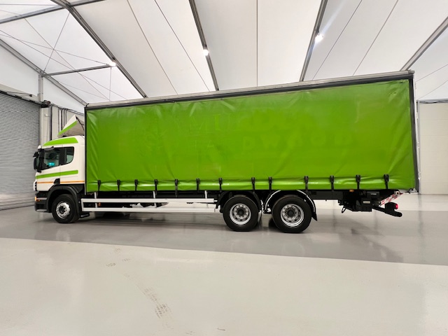 Scania P280 6×2 10 Tyre Rear Lift Curtainsider