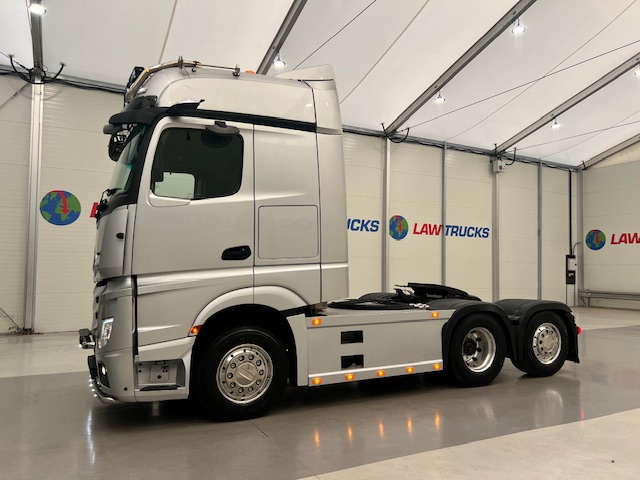 Mercedes Actros L 2548 6×2 Rear Lift Tractor Unit PTO