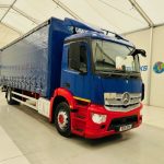 Mercedes Actros 1824 Day Cab Curtainsider - thumbnail