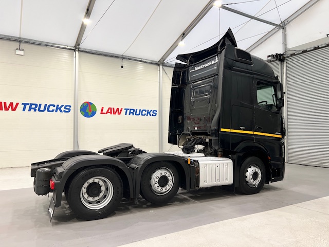 Mercedes Actros 2545 6×2 Midlift Tractor Unit