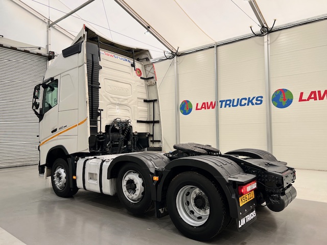 Volvo FH 460 6×2 Midlift Tractor Unit