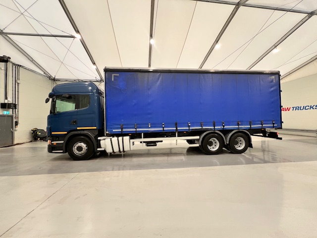 Scania G440 6×2 10 Tyre Sleeper Cab Curtainsider