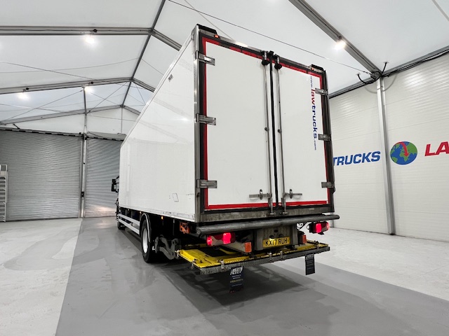 Scania P250 4×2 Sleeper Cab Fridge Box