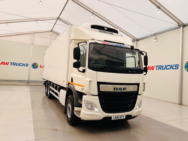 DAF CF 330 6×2 Rear Lift Fridge Box