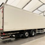 Mercedes Actros 2532 6×2 Rear Lift Day Cab Fridge Box - thumbnail