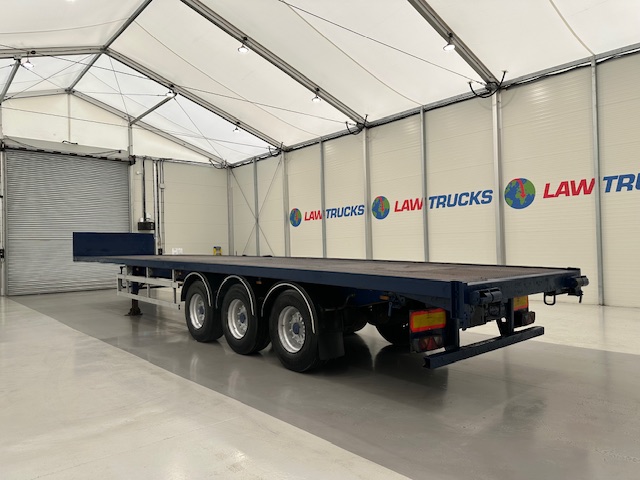 SDC Tri Axle Flatbed Trailer