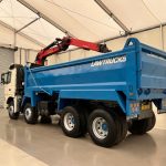 Volvo FM 460 8×4 Steel Tipper Grab - thumbnail
