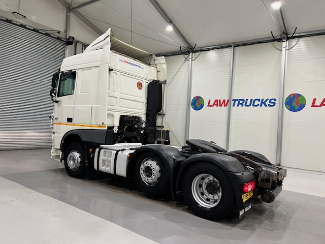DAF XF 460 6×2 Space Cab Tractor Unit