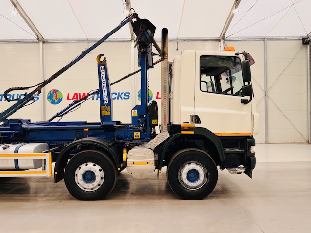 DAF CF85 410 8×4 Day Cab Hookloader Manual