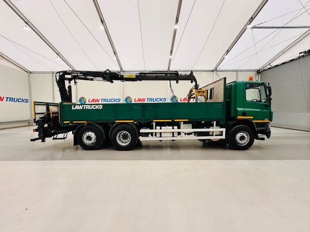 DAF CF75 310 Day Cab Dropside Brick Grab