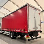 Mercedes Actros 1824 4×2 Sleeper Cab Curtainsider - thumbnail