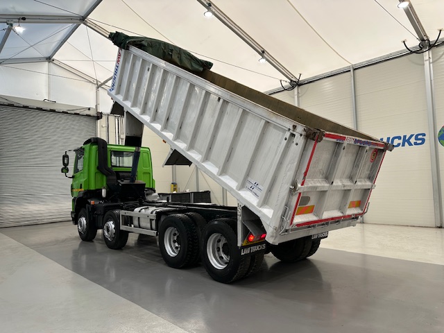 DAF CF 370 8×4 Day Cab Tipper Manual