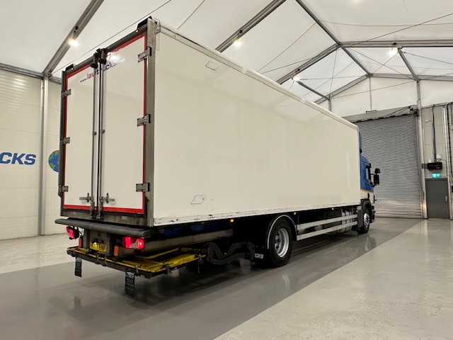 Scania P250 4×2 Sleeper Cab Fridge Box