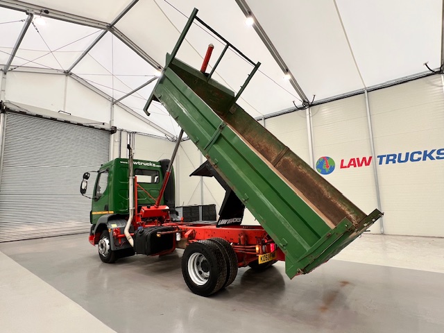 DAF LF55 220 4×2 Day Cab Tipper Manual