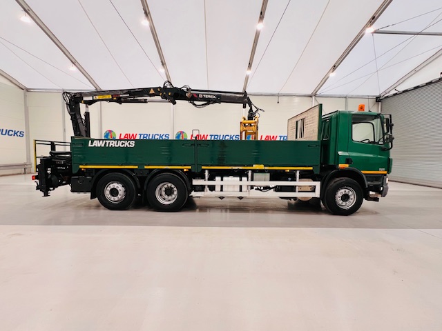 DAF CF75 310 Rear Lift Day Cab Dropside Brick Grab