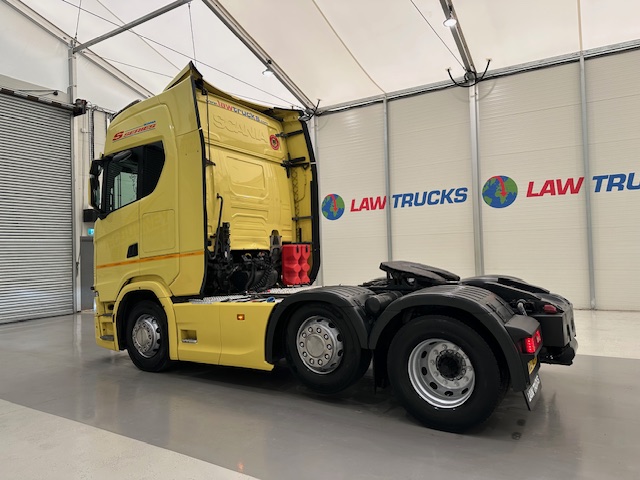 Scania S450 6×2 Midlift Highline Tractor Unit