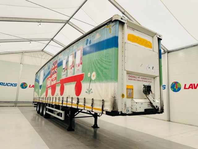 Don Bur Tri Axle 4.40m Curtainsider Trailer