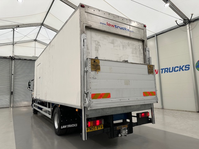 DAF CF65 220 Sleeper Cab Fridge Box