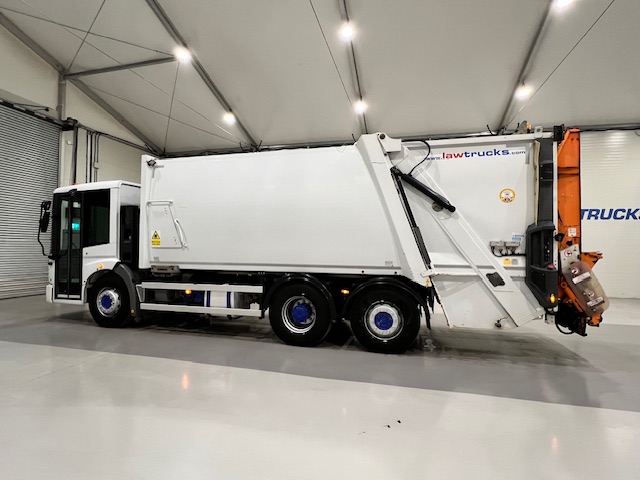 Mercedes Econic 2630 6×2 Refuse Bin Lorry