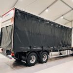 Volvo FM9 260 10 Tyre Sleeper Cab Curtainsider - thumbnail