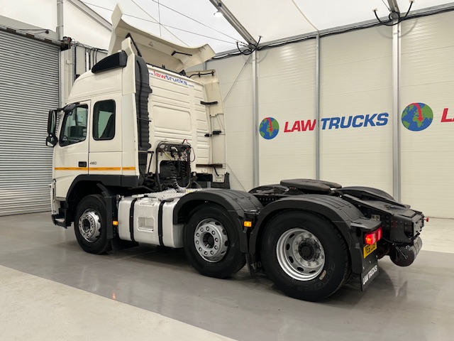 Volvo FM 450 6×2 Midlift Tractor Unit