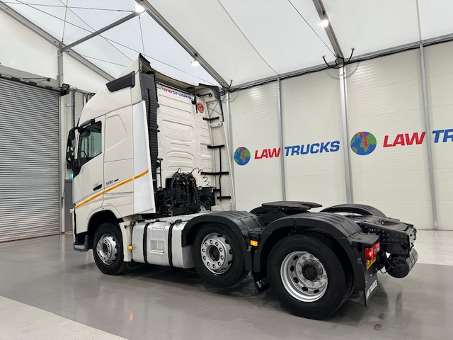 Volvo FH 500 6×2 Midlift Tractor Unit