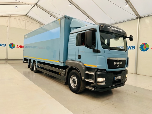 MAN TGS 26.360 6×2 Sleeper Cab Box Van