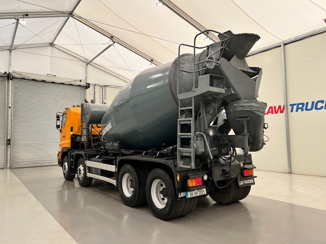Hino 700 3241 8×4 Cement Mixer