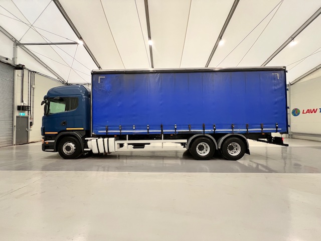 Scania G440 6×2 10 Tyre Sleeper Cab Curtainsider
