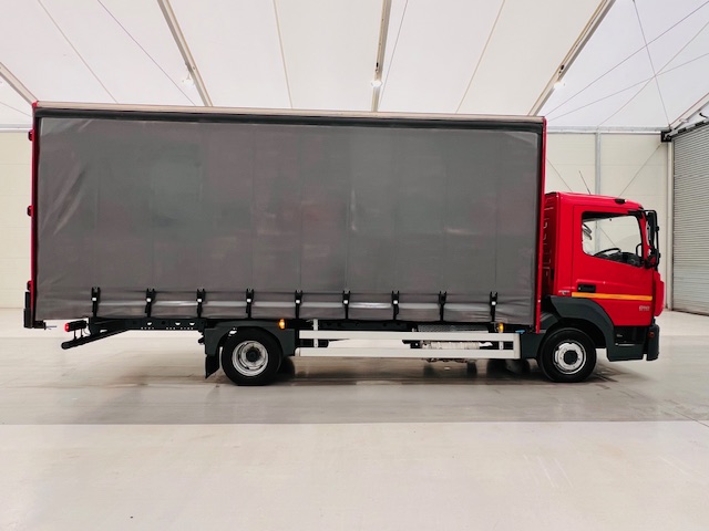 Mercedes Atego 816 Day Cab Curtainsider