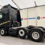 Volvo FH16 750 6×2 Midlift Tractor Unit - thumbnail
