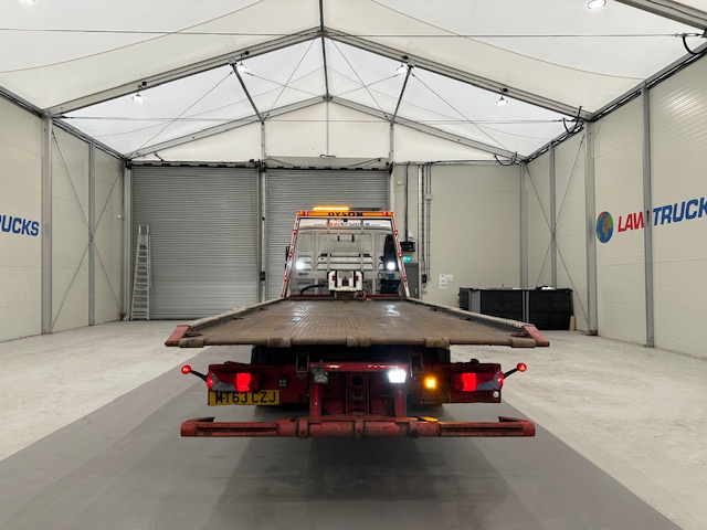 MAN TGL 12.220 Crew Cab Tilt and Slide