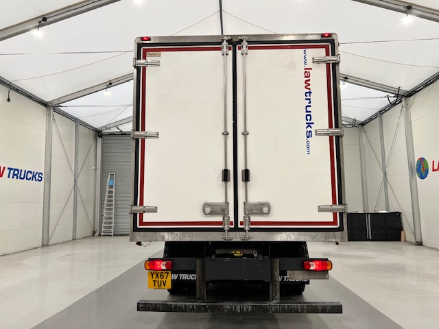DAF CF 260 4×2 Day Cab Fridge Box