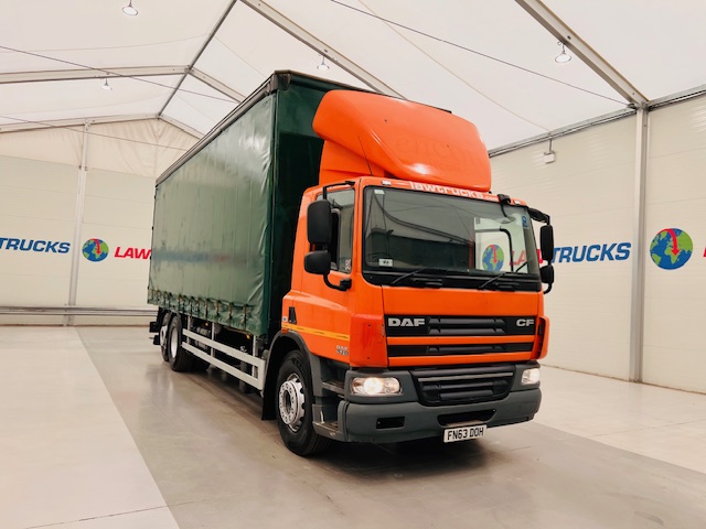 DAF CF75 310 6×2 Rear Lift Day Cab Curtainsider