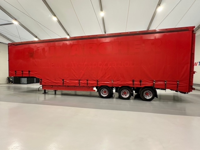 Kerbaid Miles Nunn Tri Axle Stepframe Enclosed Lowloader